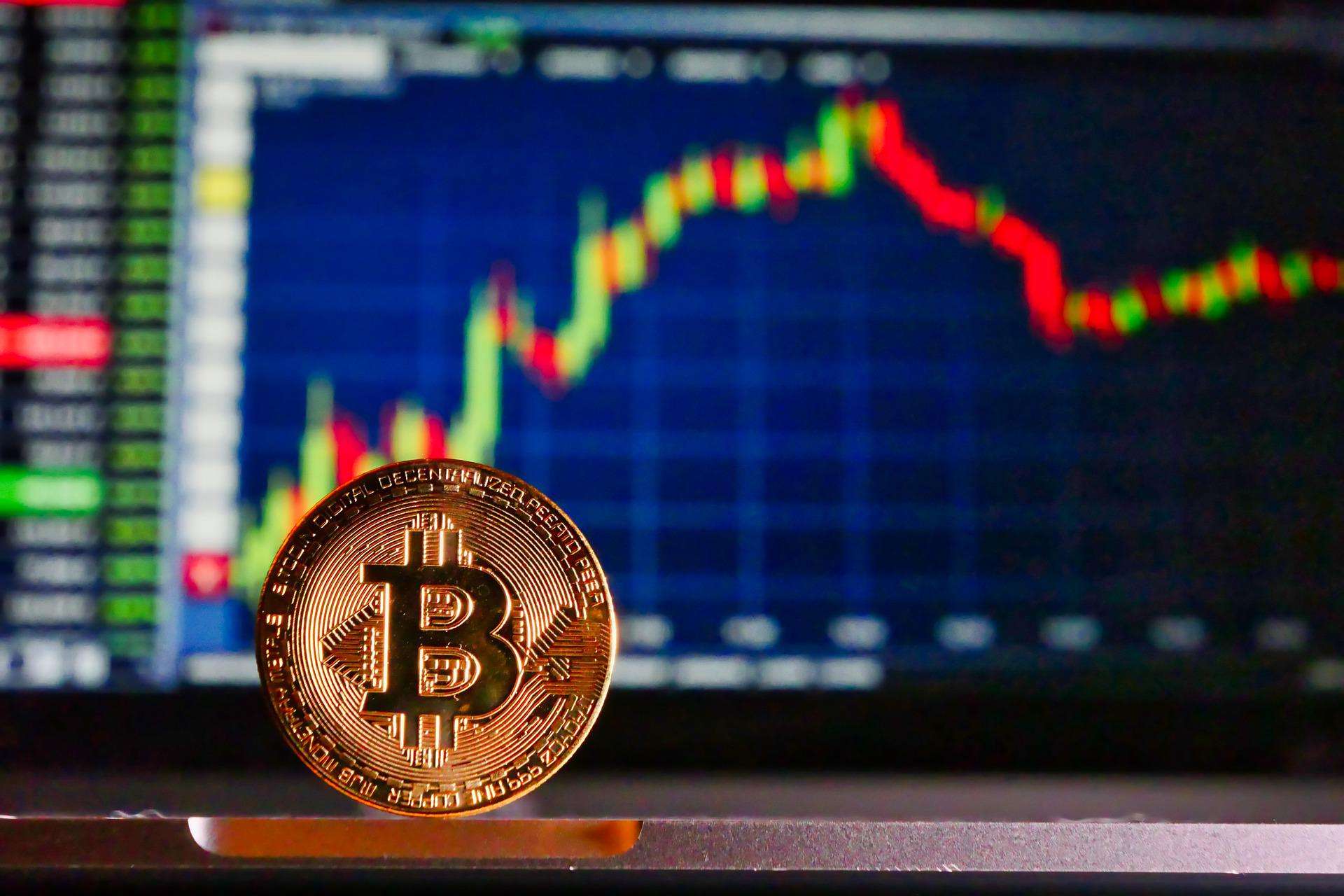 Cryptocurrencies: Bitcoin Falls Below $30K