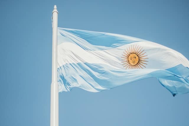 El Futuro de la Economía Argentina: ¿Stablecoins en Lugar de Efectivo?